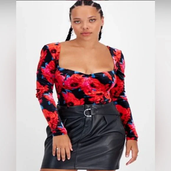 COPY - Bar III Women’s Floral-Print Square-Neck Velvet Bodysuit - Picture 2 of 2